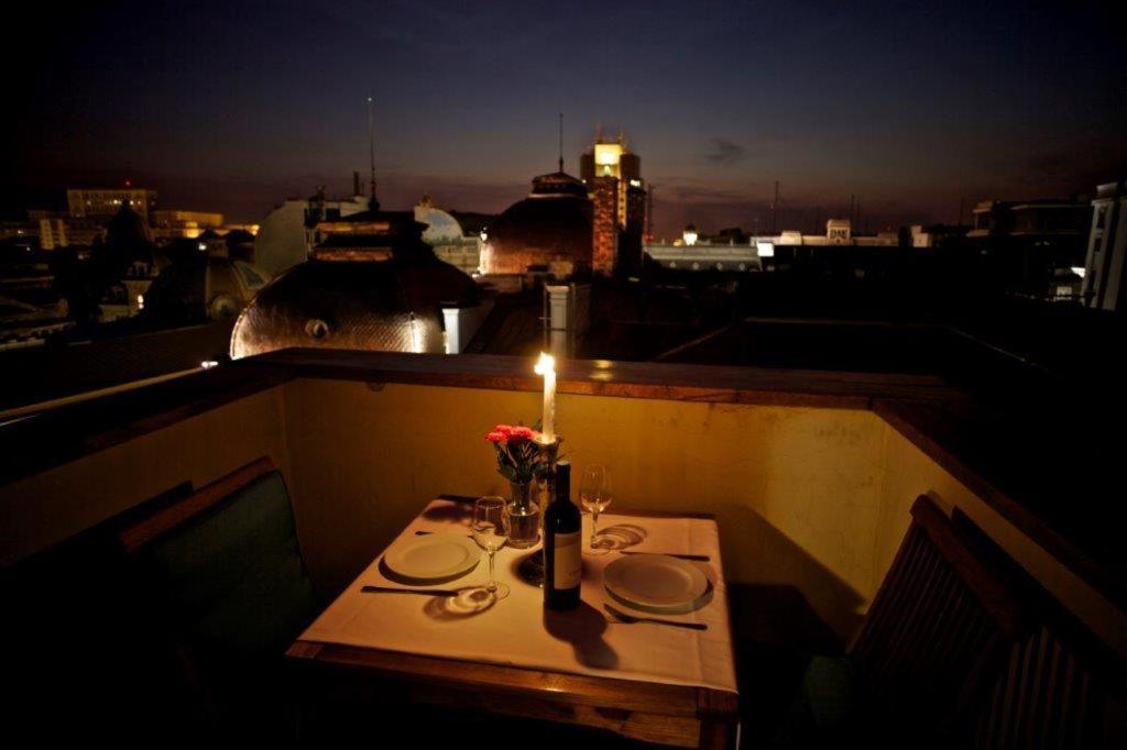 Rembrandt Old Town Hotel